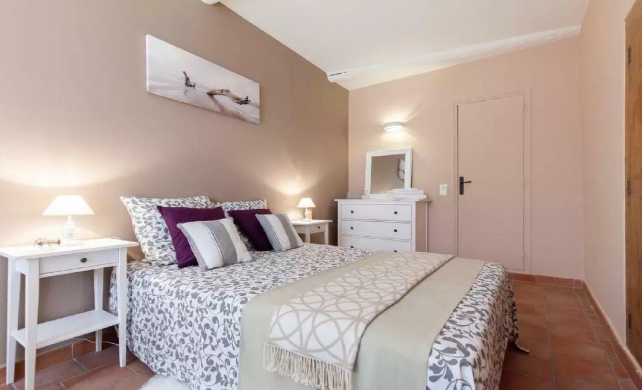 2 bedrooms 2 bathrooms apartment in Old Antibes Buitenkant foto